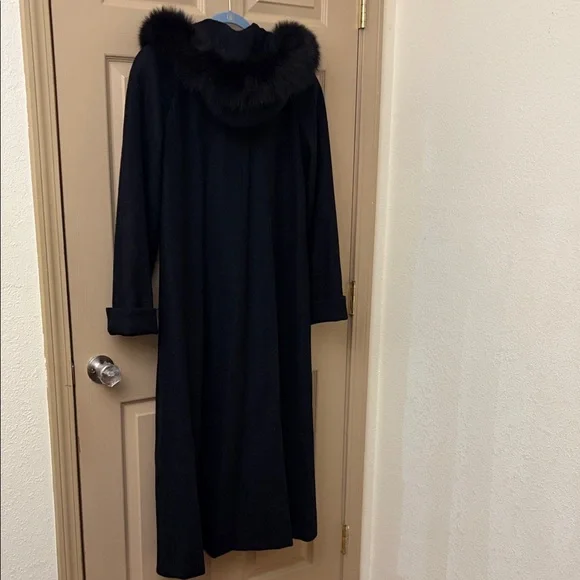Vintage JULIA KLIEN Black Wool Fox Fur-Trimmed Hood Women's Coat - Picture 5 of 6
